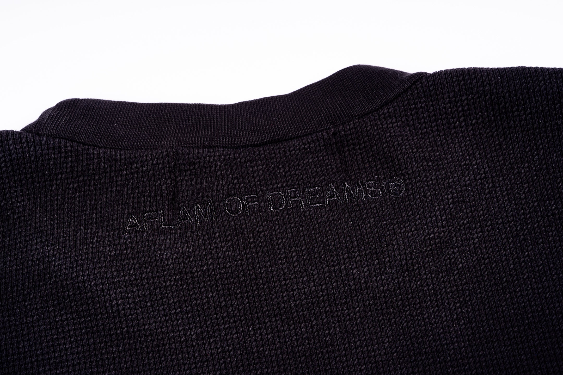 (PEACE)B2U® Long-Sleeve - Black
